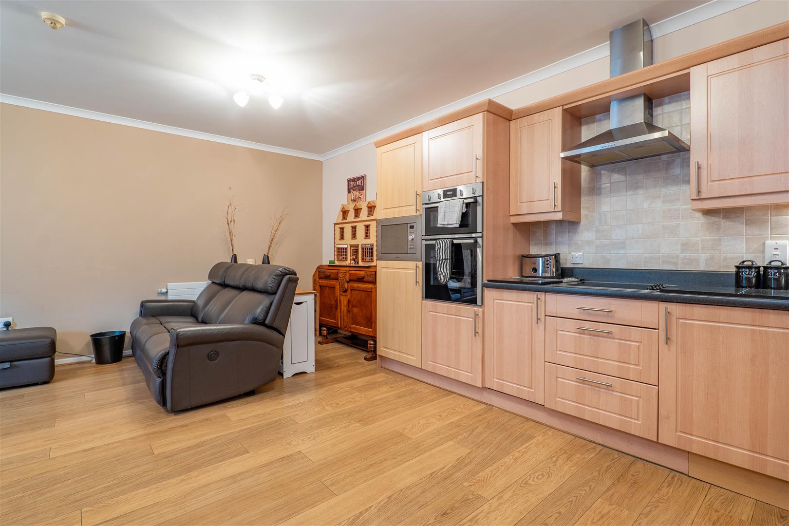 2 bed property in Oakbridge Drive, Chorley